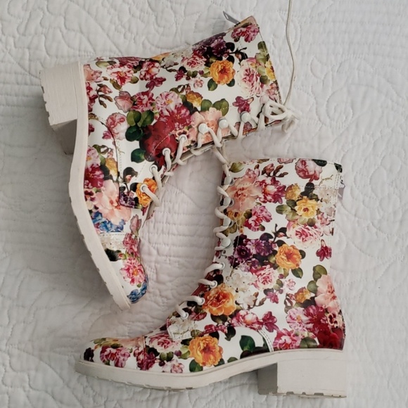 Dollhouse Shoes - Dollhouse Garden boots